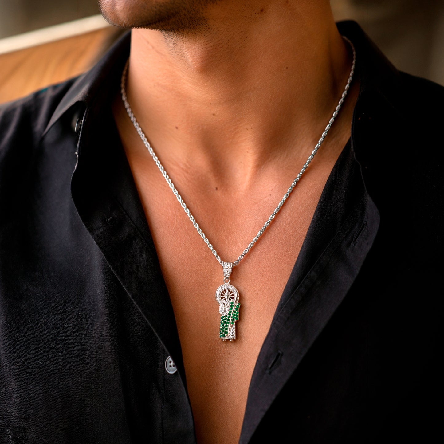 Dije San Judas Tadeo De Plata Fina 925 Con Circonias