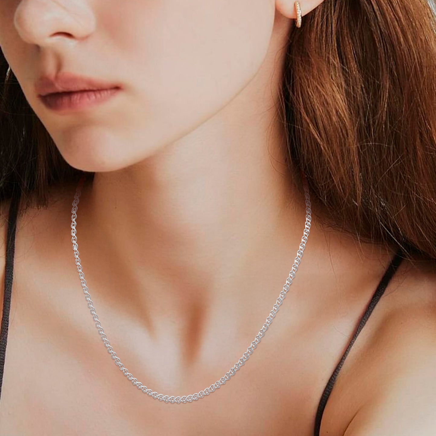 Cadena entre Circulos para Dama